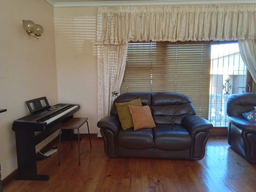 3 Bedroom Property for Sale in Thomas Gamble Eastern Cape